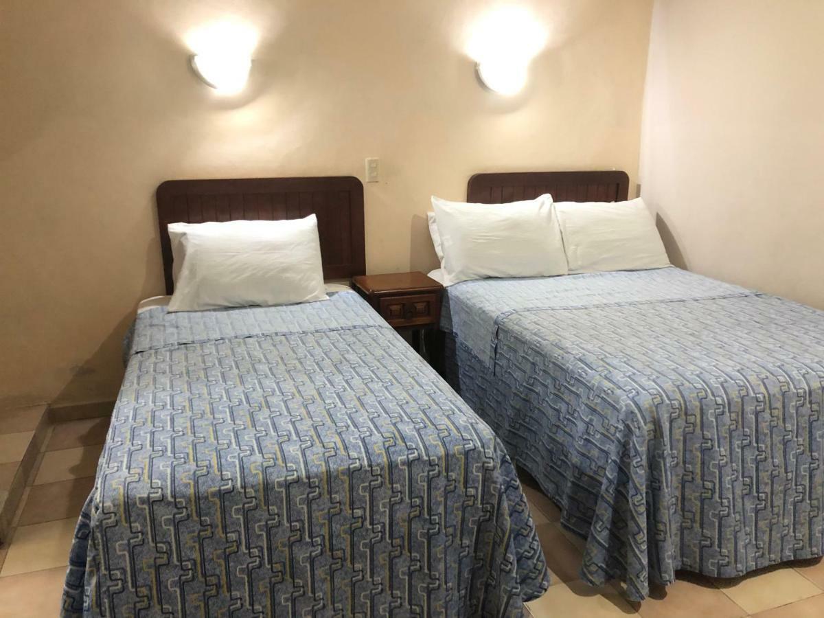 Hotel El Faro Malecon Veracruz Bagian luar foto